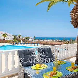 https://seaviews-2x-bedroom-apartment-in-sand-club-complex.in-canary-islands.com